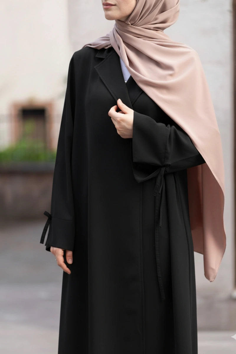 Abaya Cache-Cœur à Nœuds