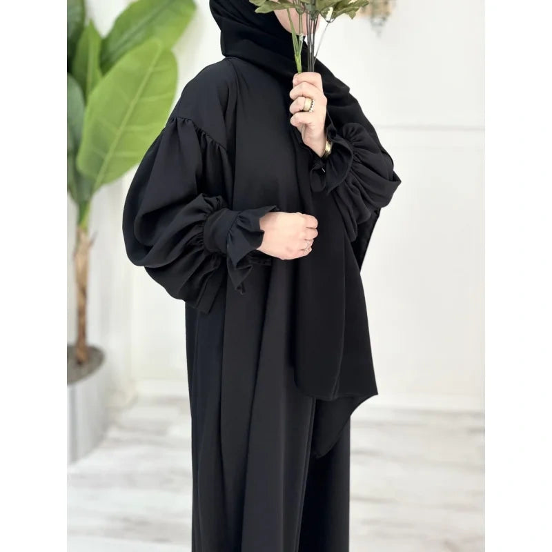 Abaya Mervay – Tissu Crêpe Adrina de Qualité
