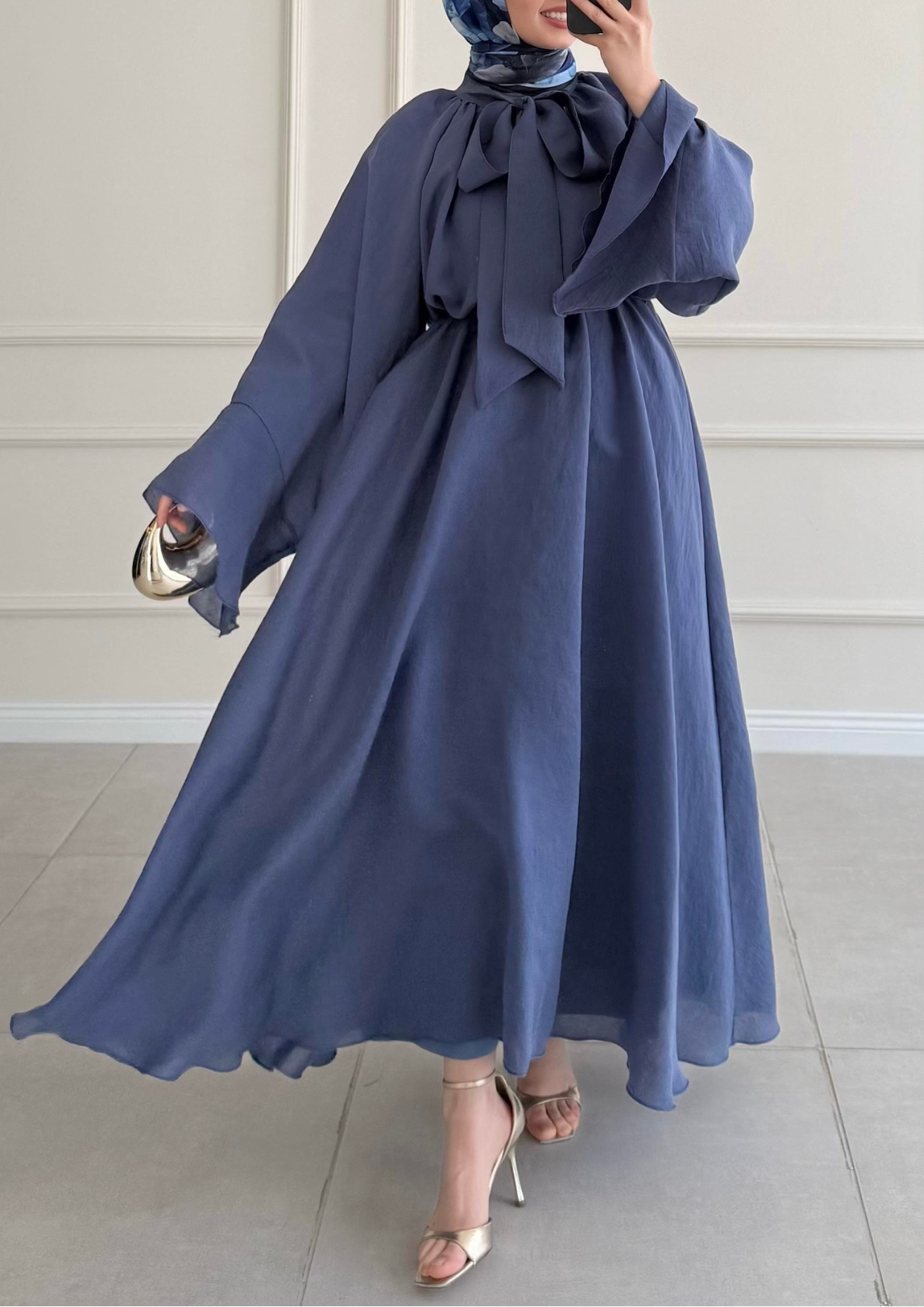 Robe mervay avec décolleté Marron