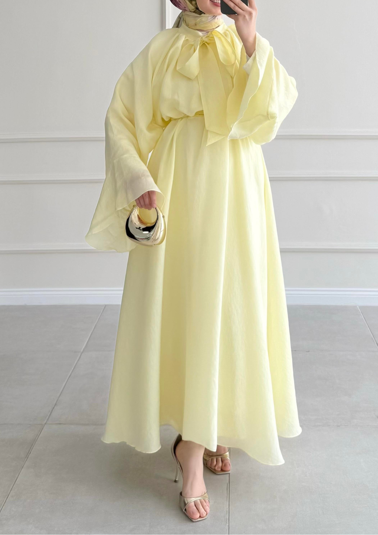 Robe mervay avec décolleté Bleu