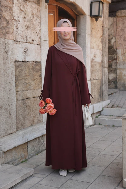 Abaya Cache-Cœur à Nœuds