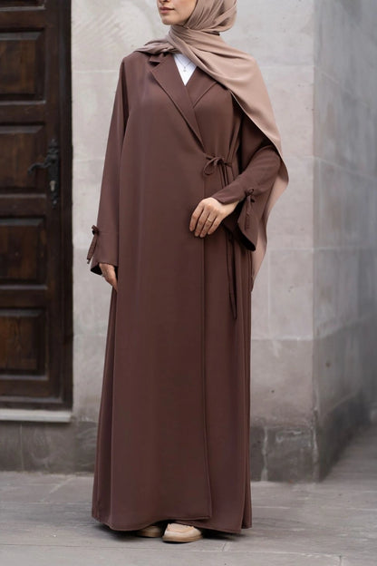 Abaya Cache-Cœur à Nœuds