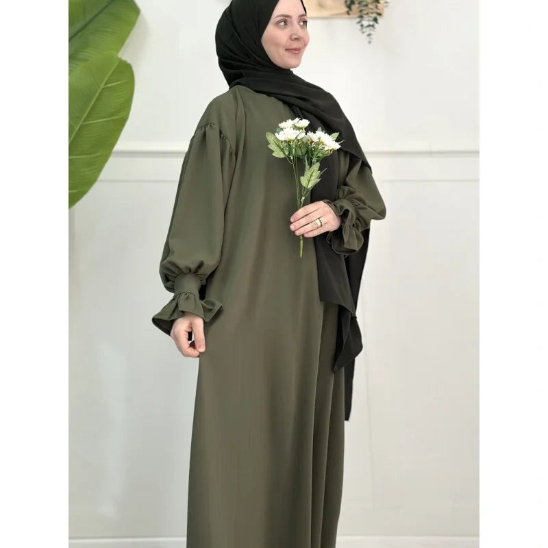 Abaya Mervay – Tissu Crêpe Adrina de Qualité
