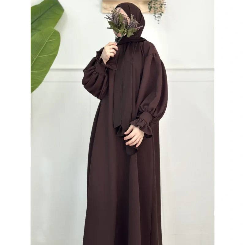 Abaya Mervay – Tissu Crêpe Adrina de Qualité