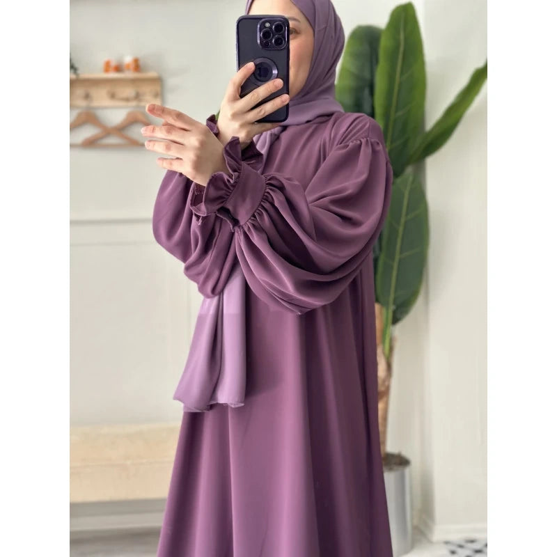 Abaya Mervay – Tissu Crêpe Adrina de Qualité