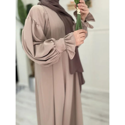 Abaya Mervay – Tissu Crêpe Adrina de Qualité