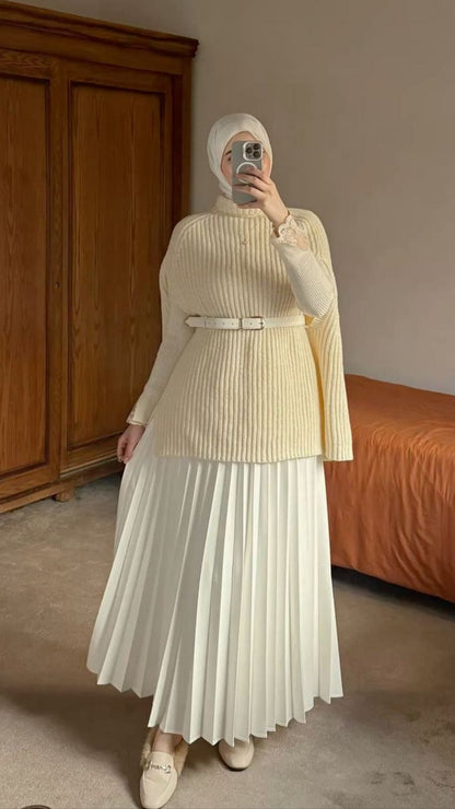 Look Mervay – Élégance Crème & Douceur Tricotée