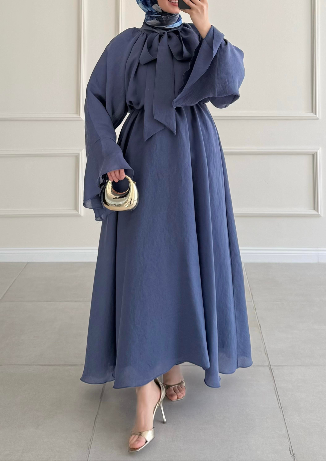 Robe mervay avec décolleté Bleu