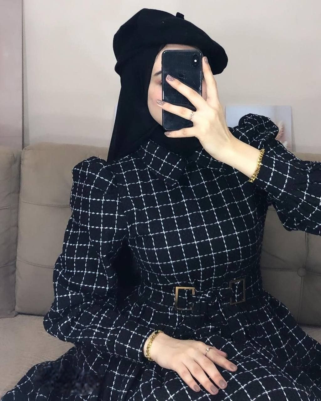 Robe Mervay – Élégance Carreaux Noir et blanc