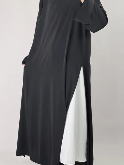 Ensemble Abaya Deux Pièces – Élégance et Modernité