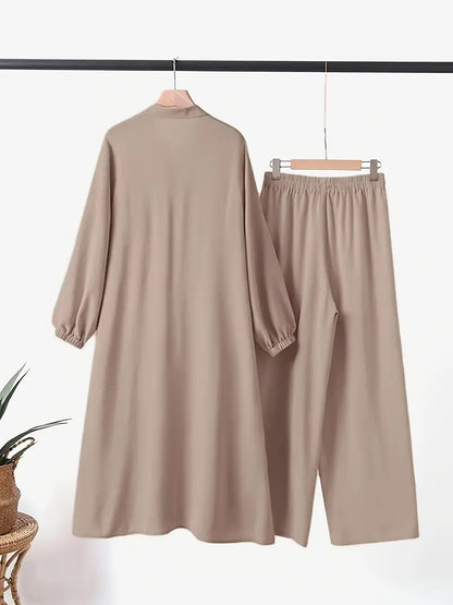 Ensemble Deux Pièces – Élégance Arabe et Confort Moderne