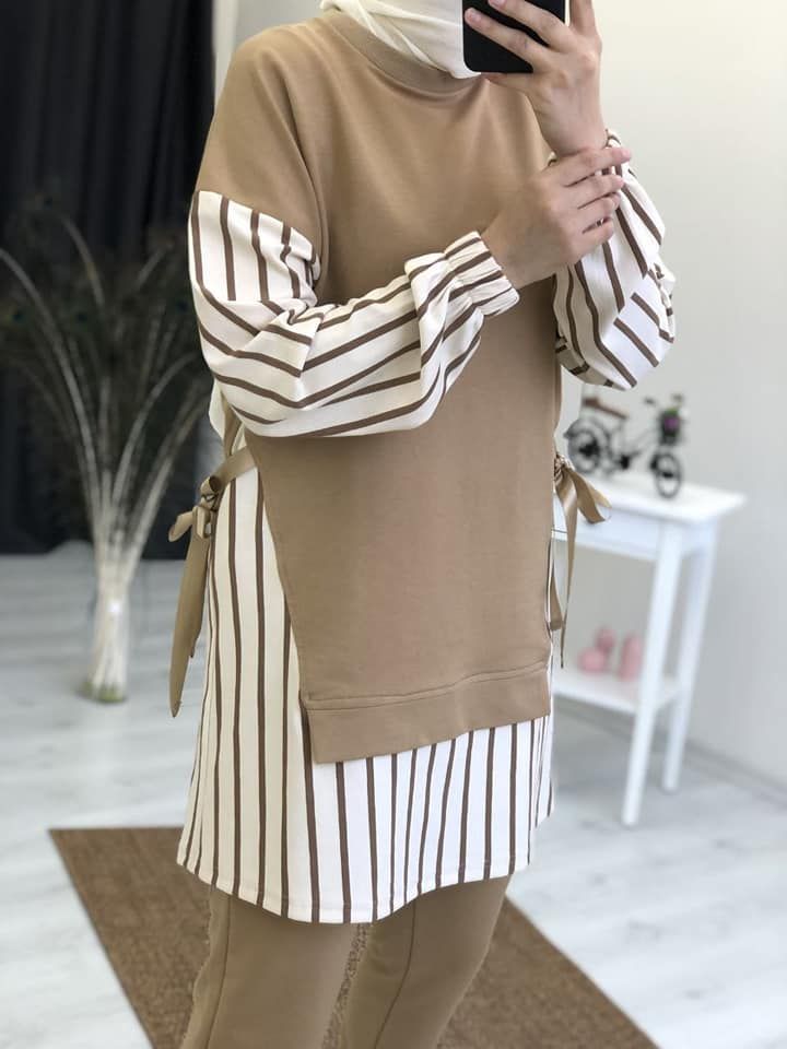 Ensemble Rayé – Élégance Moderne et Confort