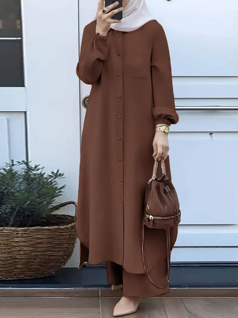 Ensemble Deux Pièces – Élégance Arabe et Confort Moderne